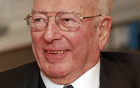 Kommerzialrat Dieter Alexander Kern ist verstorben.